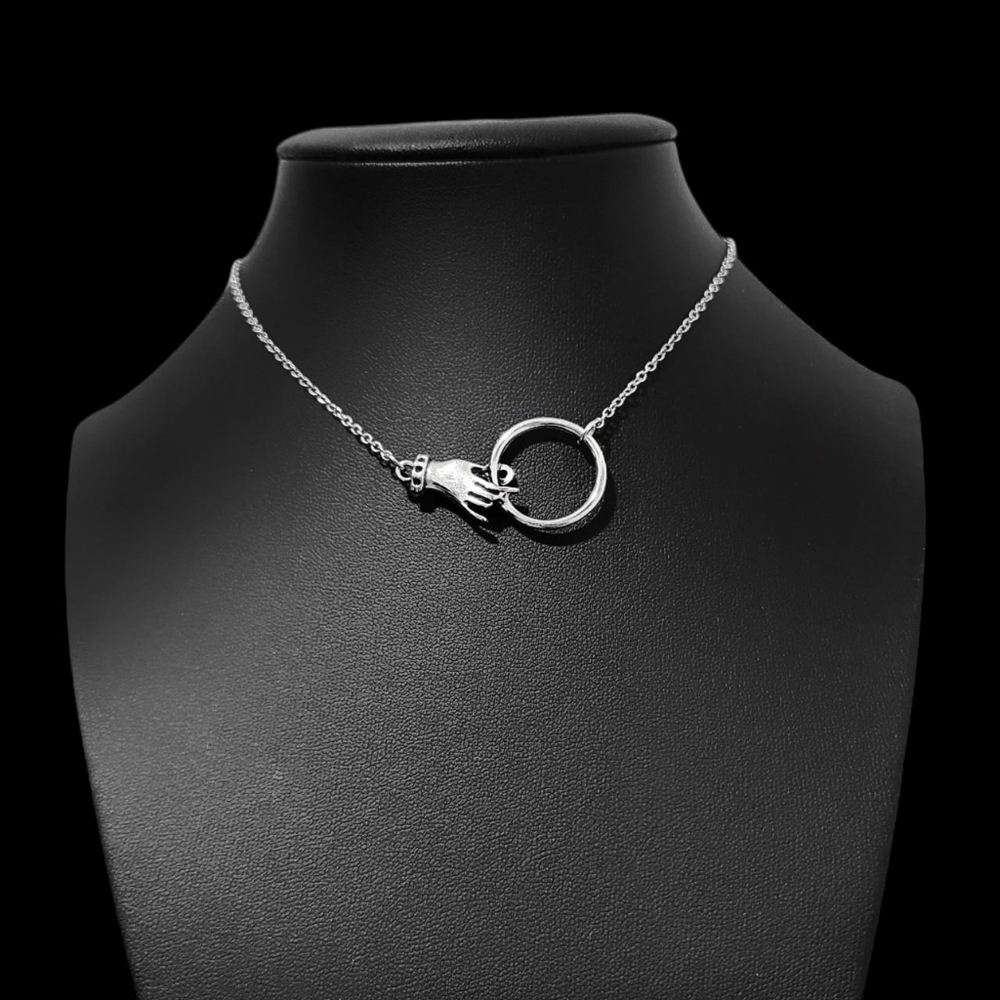 Silver Hand Loop Choker